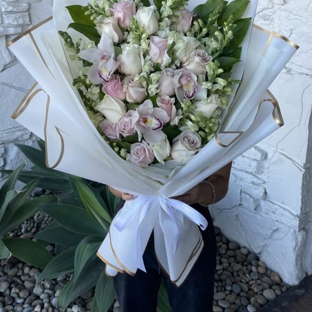Blush Orchard (Medium)